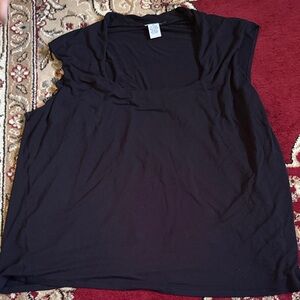 Women’s Black Scoop Neck Tank Top